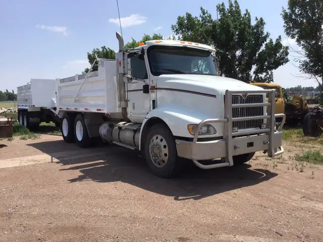 2007 International 9200i Truck&Pup